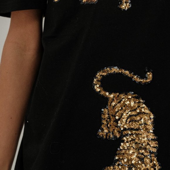 Embellished Gold Sequin Graphic Short Sleeve T-shirt in Black with Gold … - Picture 4 of 7
